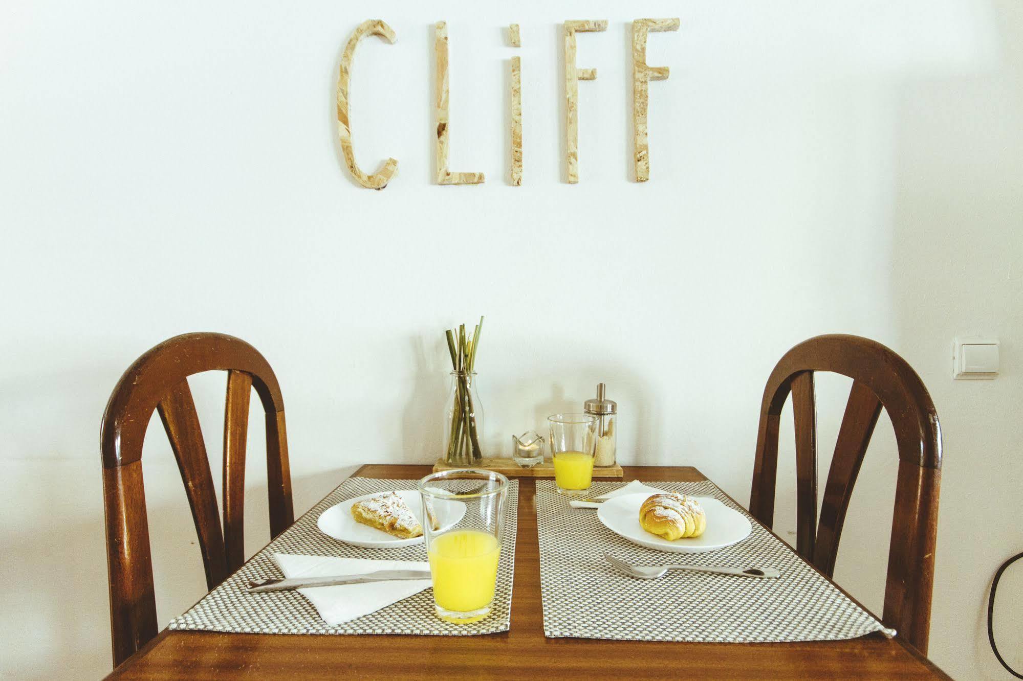 Cliff Surf House Hostel Santa Cruz  Exterior photo
